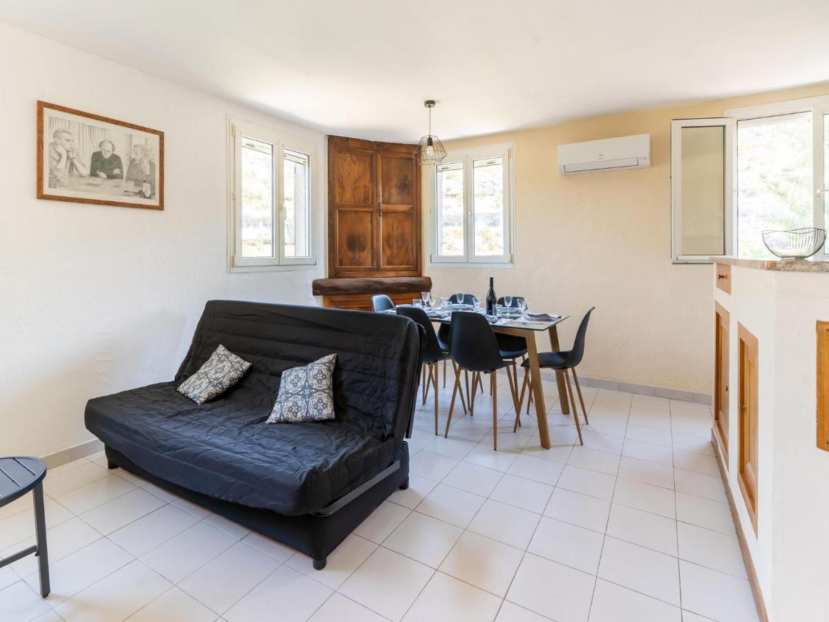 Cosy Holiday Home In Minerve With Garden 外观 照片