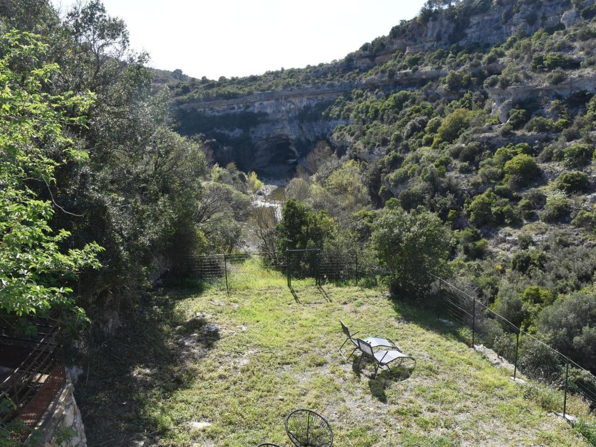 Cosy Holiday Home In Minerve With Garden 外观 照片